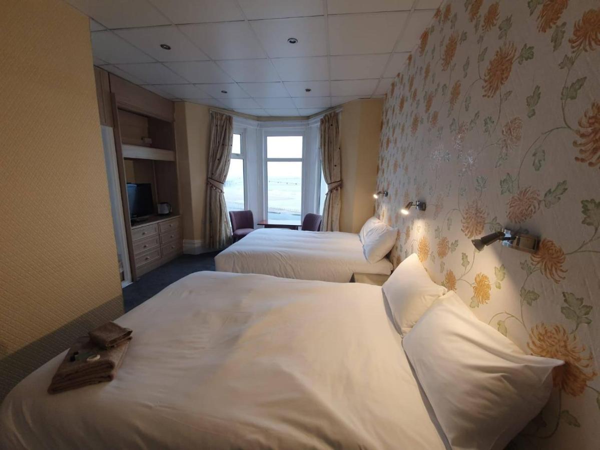 Starlux Hotel 블랙풀 외부 사진