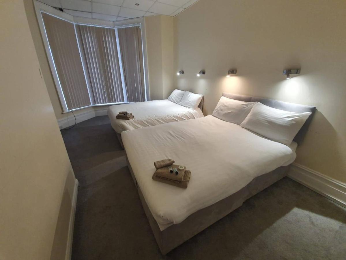 Starlux Hotel 블랙풀 외부 사진